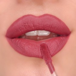 Rouge à Lèvres Liquide " IRL Whipped Lip Crème " cinnamon