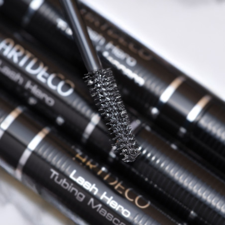 Mascara " Lash Hero Tubing "