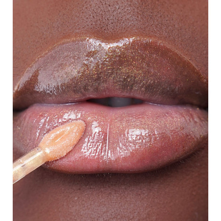 Lip Gloss " Vegan Collagen " Chic
